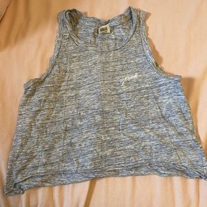 grey tank top